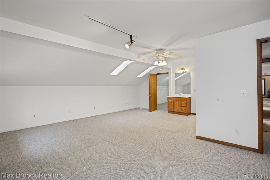 32674 Bingham Lane, Bingham Farms, MI 48025 — Photo 39