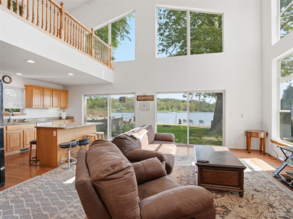 8868 Tackles Drive, White Lake, MI — Photo 6