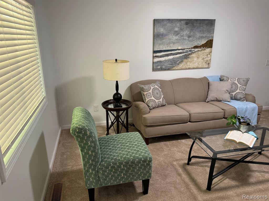 16373 TERRACE VILLAGE Drive, Taylor, MI 48180 — Photo 3