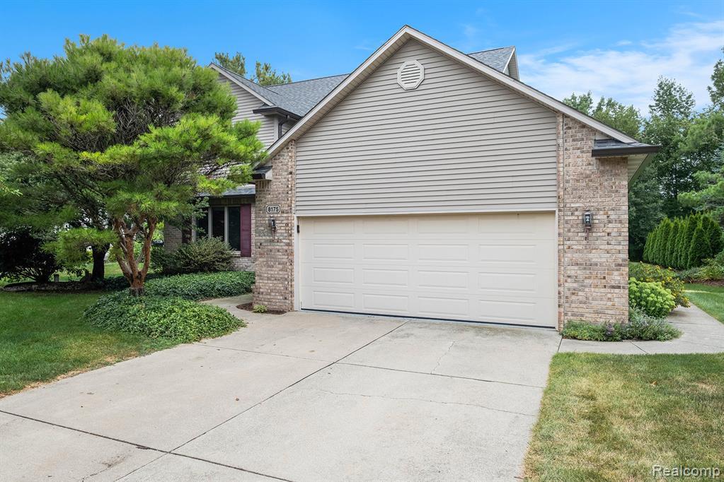 8175 Boulder Drive, Davison, MI 48423 — front exterior