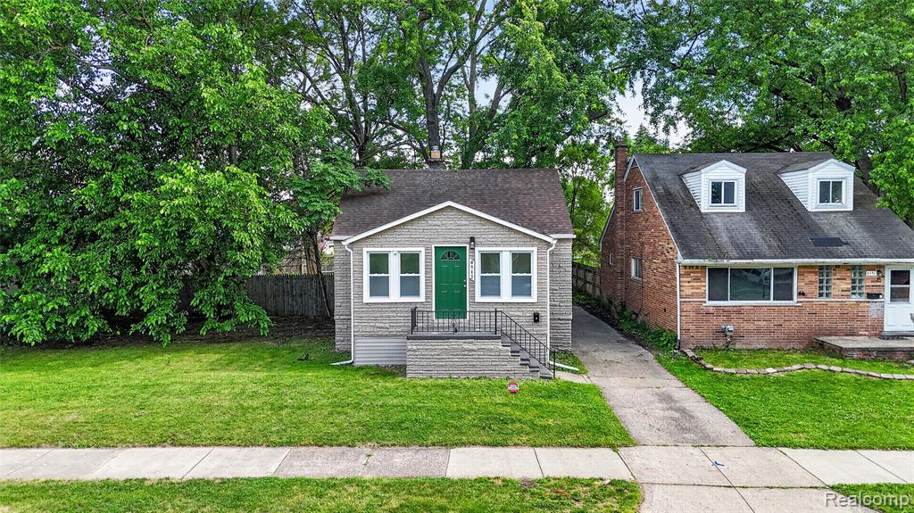 8512 Fisher Avenue, Warren, MI 48089 — Photo 2