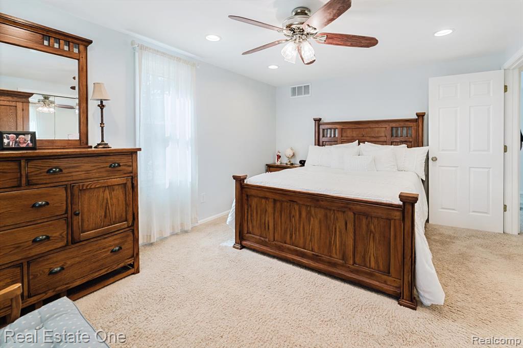 5374 Daniels Drive, Troy, MI 48098 — Photo 23