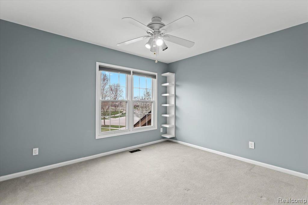 45241 DANBURY Road, Canton, MI 48188 — Photo 18