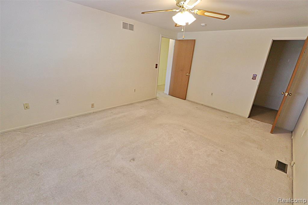 2131 Vine Way Drive, 97, Canton, MI 48188 — Photo 12