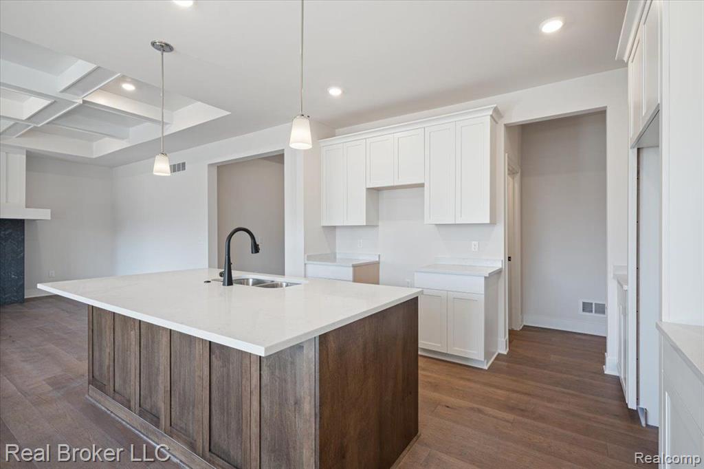 53983 STONYFORD Drive, New Baltimore, MI 48047 — Photo 31
