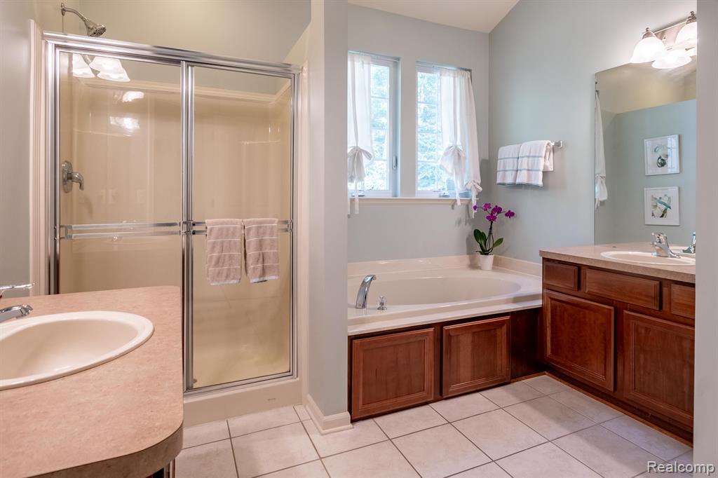 729 TELYA Ridge, Milford, MI 48381 — Photo 14
