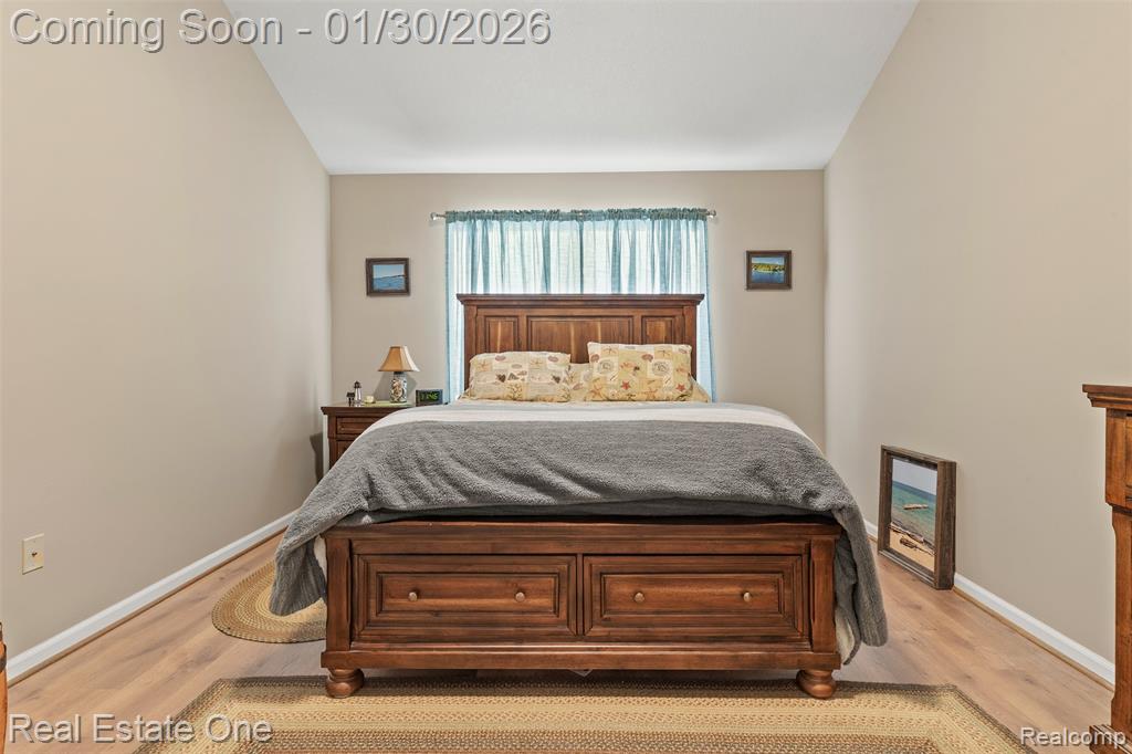 5481 Greenway Drive, 79, Trenton, MI 48183 — Photo 23