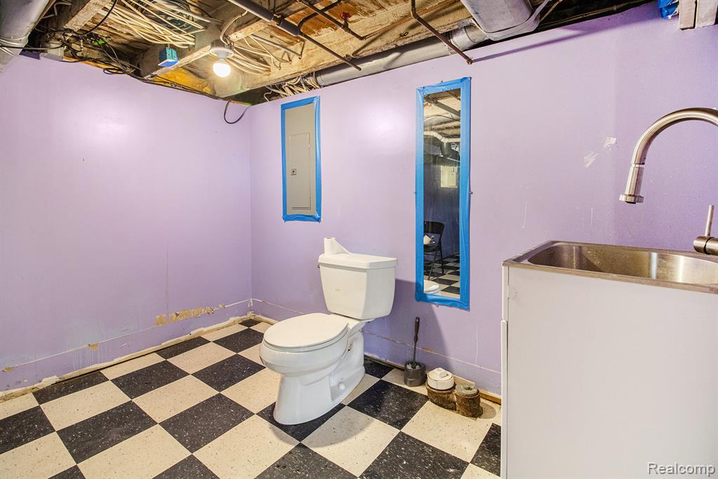 8064 Rathbone Street, Detroit, MI 48209 — Photo 22