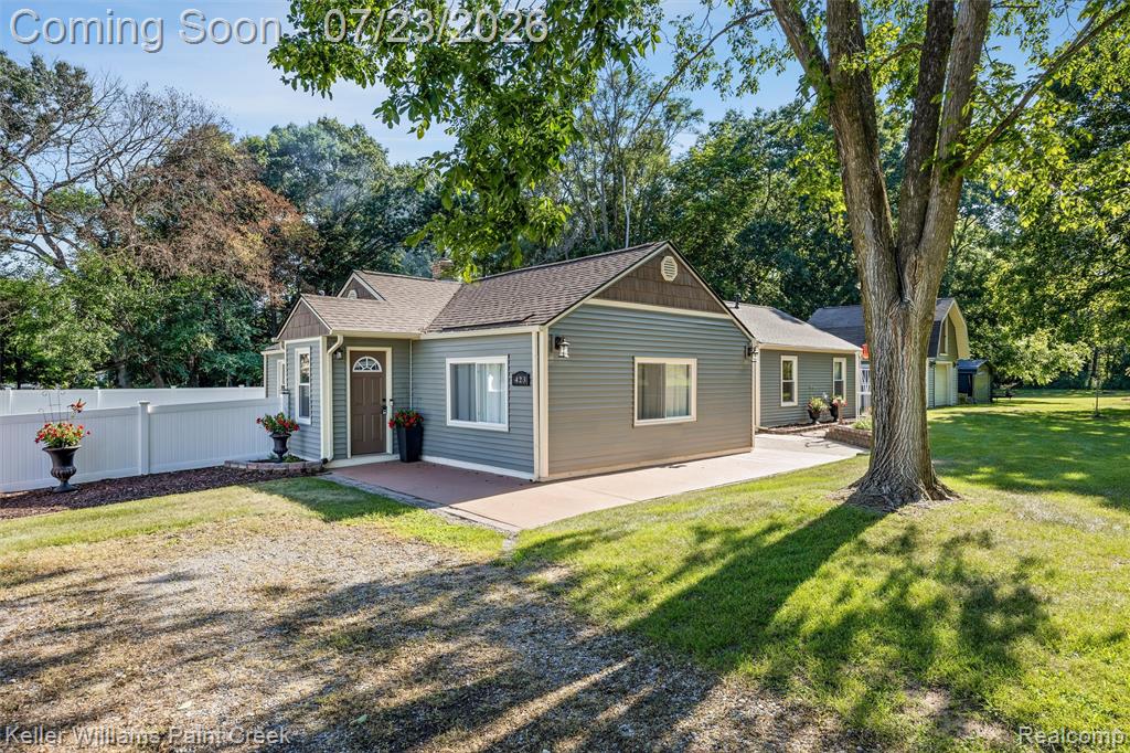423 East Road, Holly, MI 48442 — Photo 36