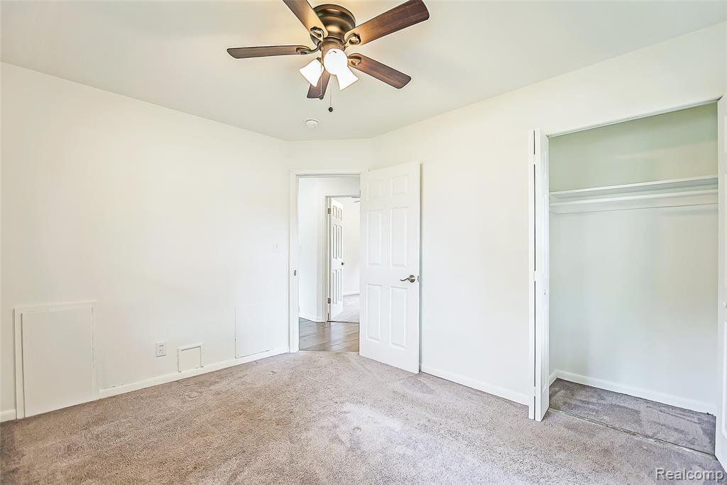 449 Burton Court, Ypsilanti, MI 48197 — Photo 28