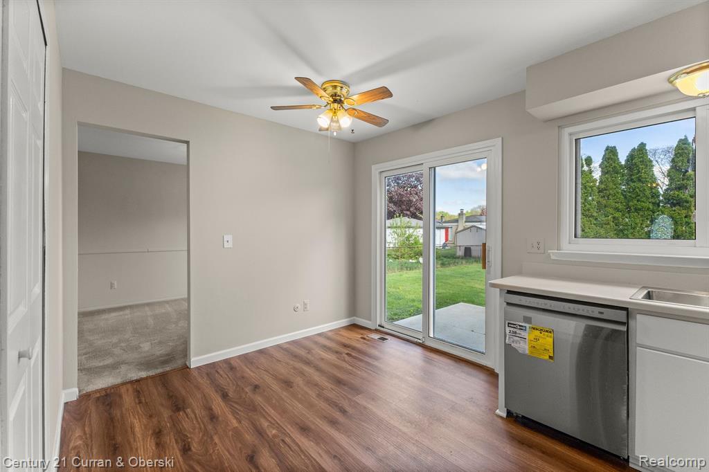 39798 CHEVIOT Road, Canton, MI 48188 — Photo 15