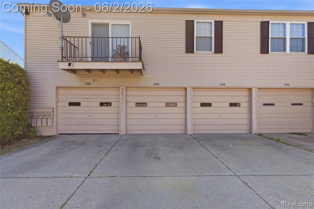 15794 Charleston Drive, Clinton Twp, MI 48038 — Photo 31