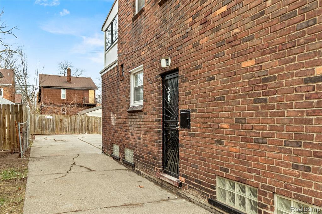 4834 Devonshire Road, Detroit, MI 48224 — Photo 20