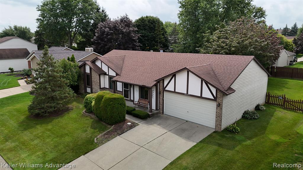 24297 Simmons Drive, Novi, MI — Photo 2