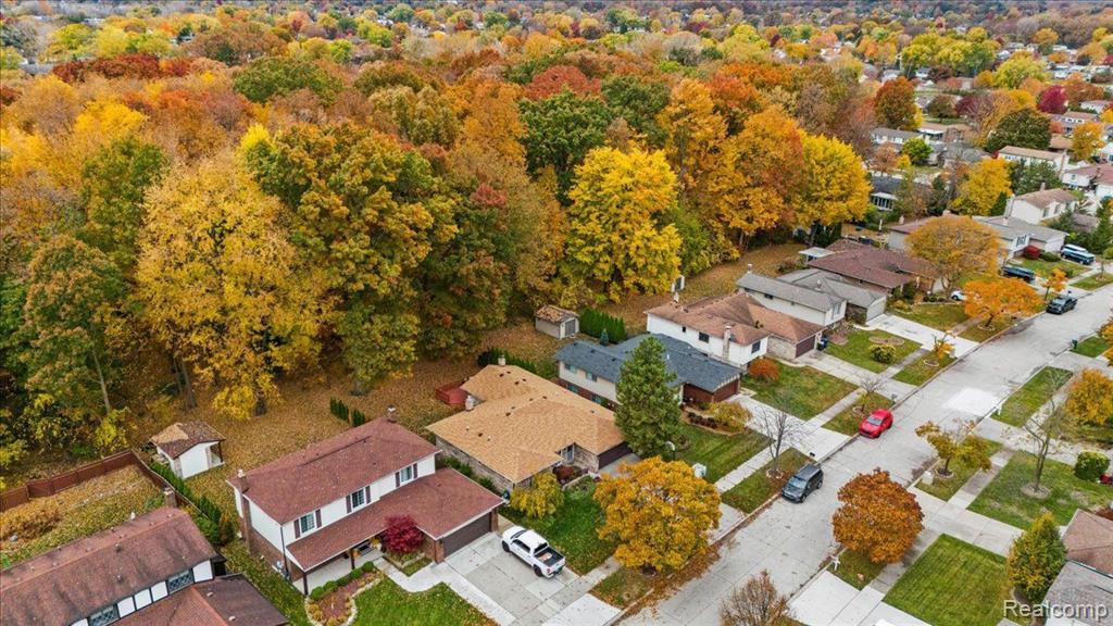 7491 CORBETT Drive, Canton, MI 48187 — Photo 3