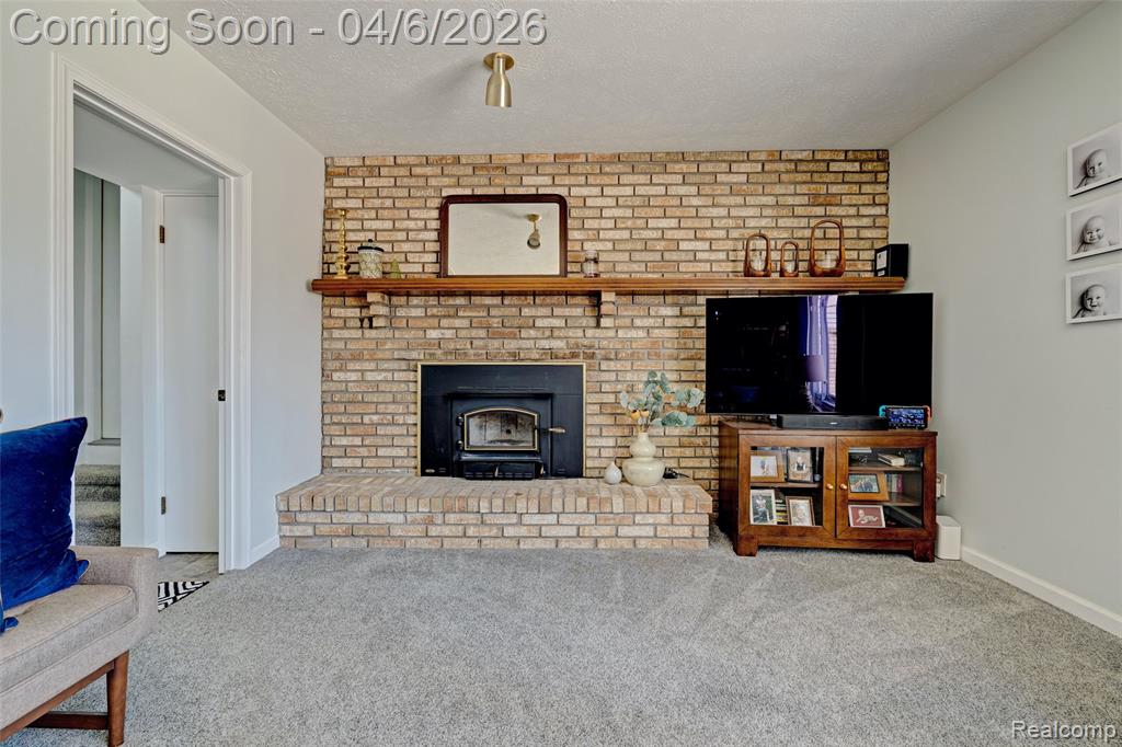 6332 Laura Lane, Flint, MI 48507 — Photo 28