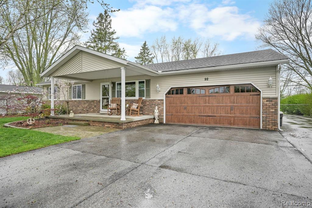 92 MICHIGAN Avenue, Marysville, MI 48040 — front exterior