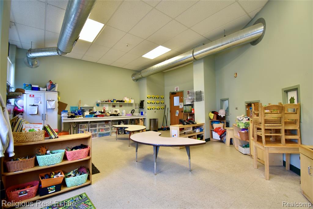 145 Capital Avenue NE, Battle Creek, MI 49017 — Photo 16