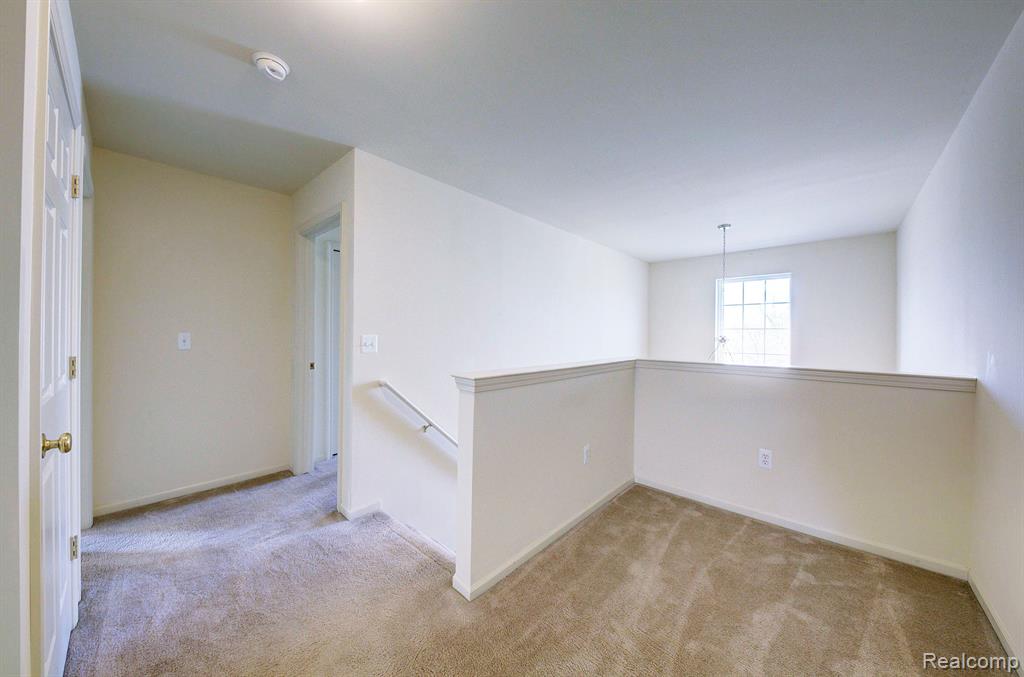 42551 Whitman Way, Novi, MI 48377 — Photo 17