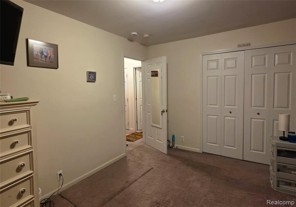 4424 Cheyenne Avenue, Flint, MI 48507 — Photo 13