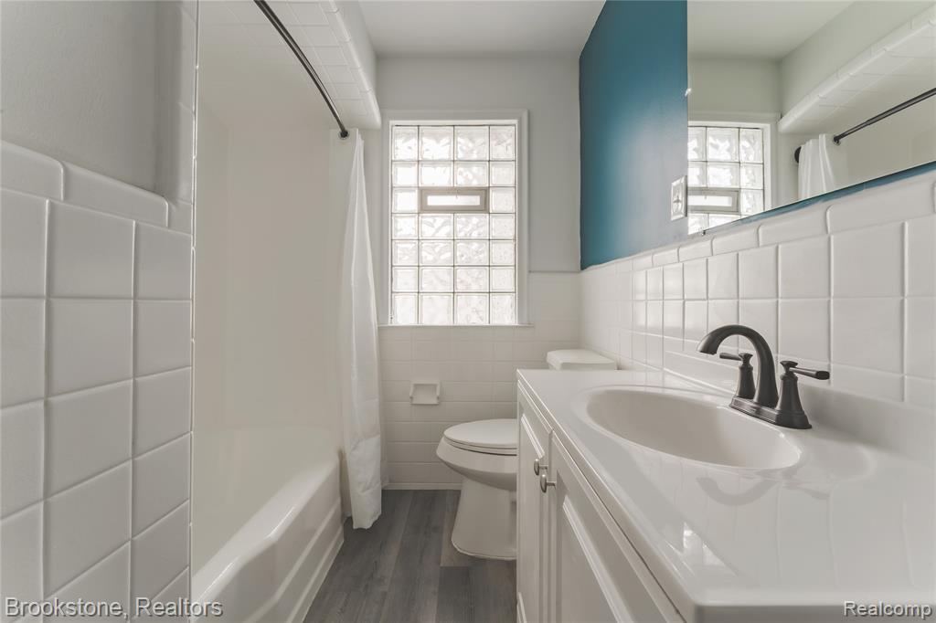 17006 Juliana Avenue, Eastpointe, MI 48021 — Photo 14