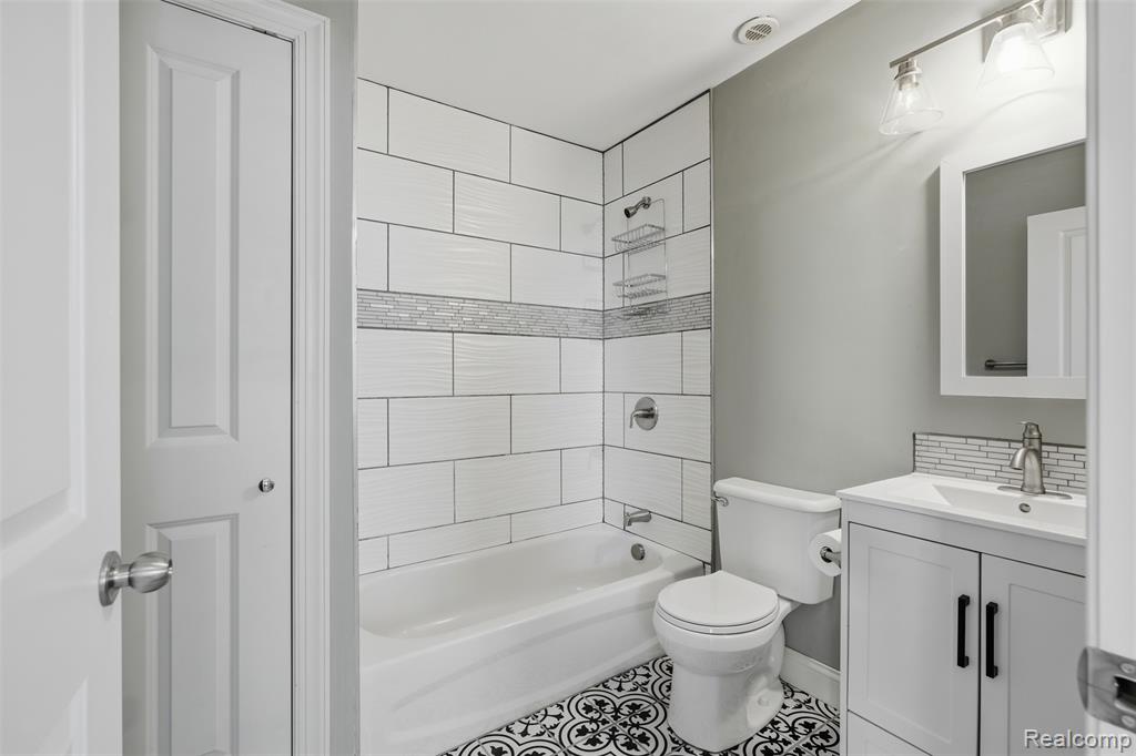 1786 W Willis Street, 1, Detroit, MI 48208 — Photo 13