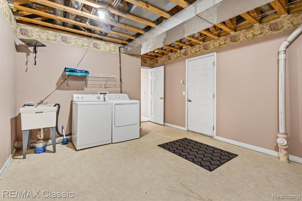 7165 Amanda Drive, Van Buren, MI 48111 — Photo 42