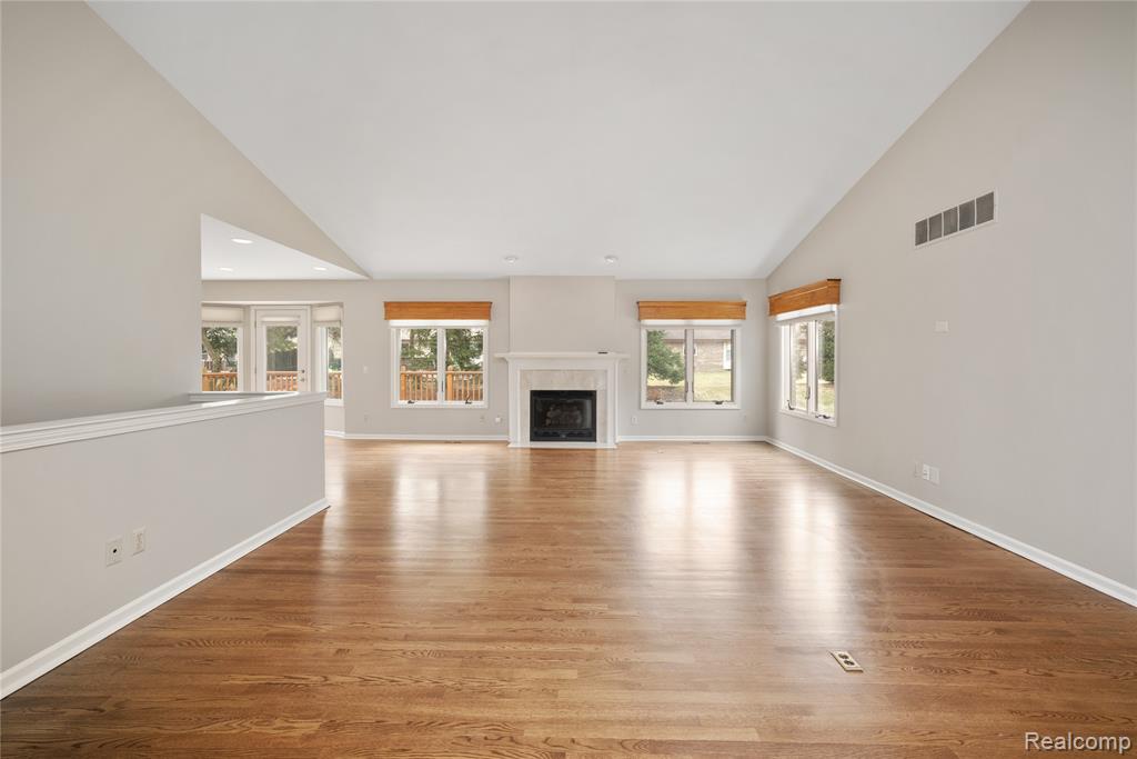 16807 Country Knoll Drive, Northville, MI 48168 — Photo 3