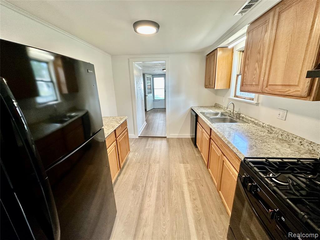 404 N Coral Street, Kalkaska, MI 49646 — Photo 6