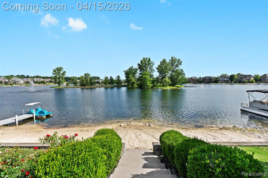 49265 Parkshore Court, Northville, MI 48168 — Photo 3