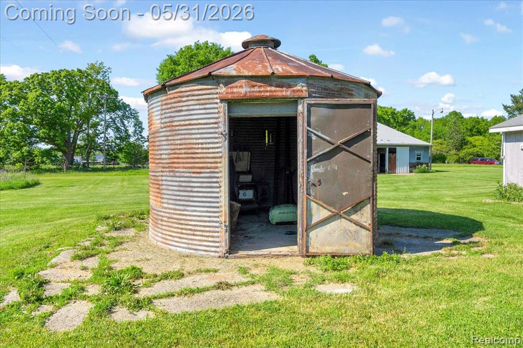 10294 Nichols Road, Gaines Vlg, MI 48436 — Photo 47