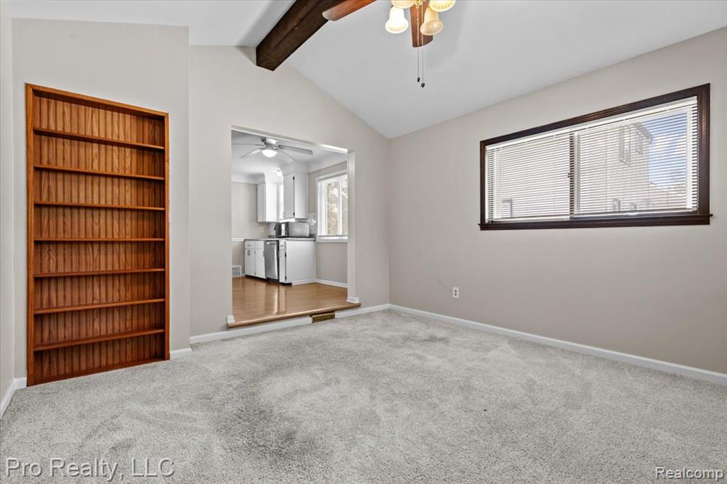 715 N Altadena Avenue, Royal Oak, MI 48067 — Photo 5