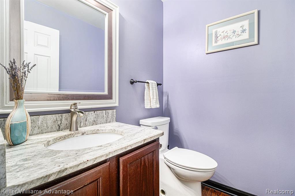 4176 EMERALD PINES Drive, Commerce Twp, MI 48390 — Photo 10