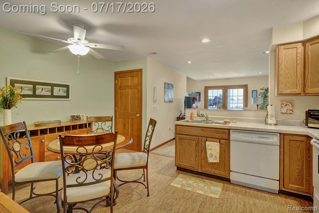 6551 Main Street, 5, Caseville, MI 48725 — Photo 13
