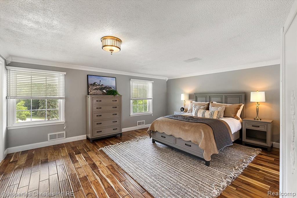 3060 Chickering Lane, Bloomfield Hills, MI 48302 — Photo 31