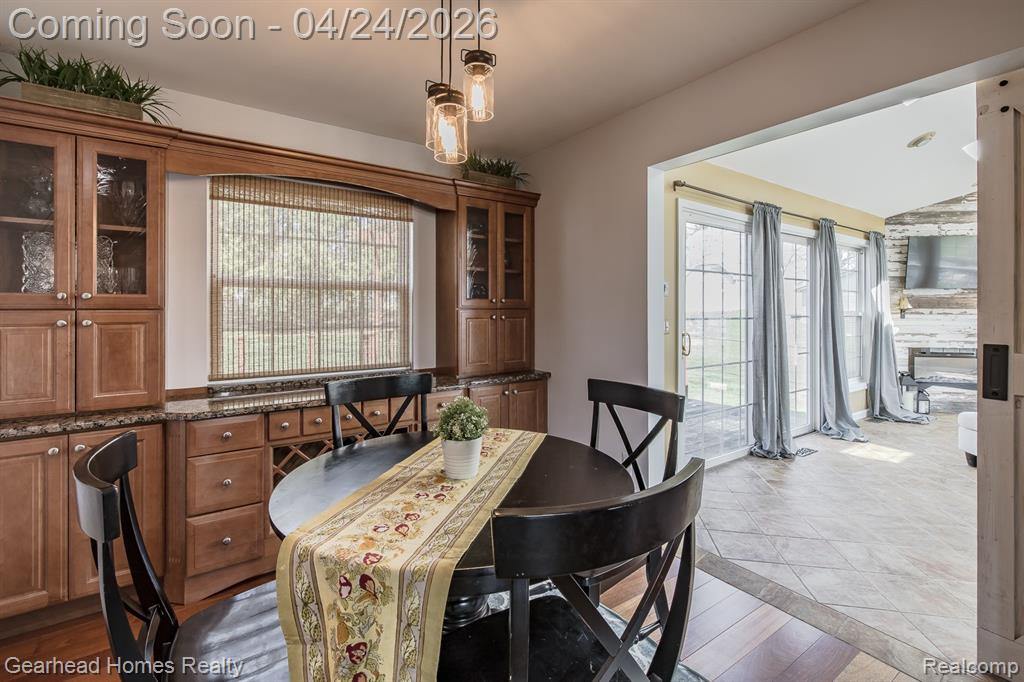 4040 Rollins Avenue, Waterford, MI 48329 — Photo 31
