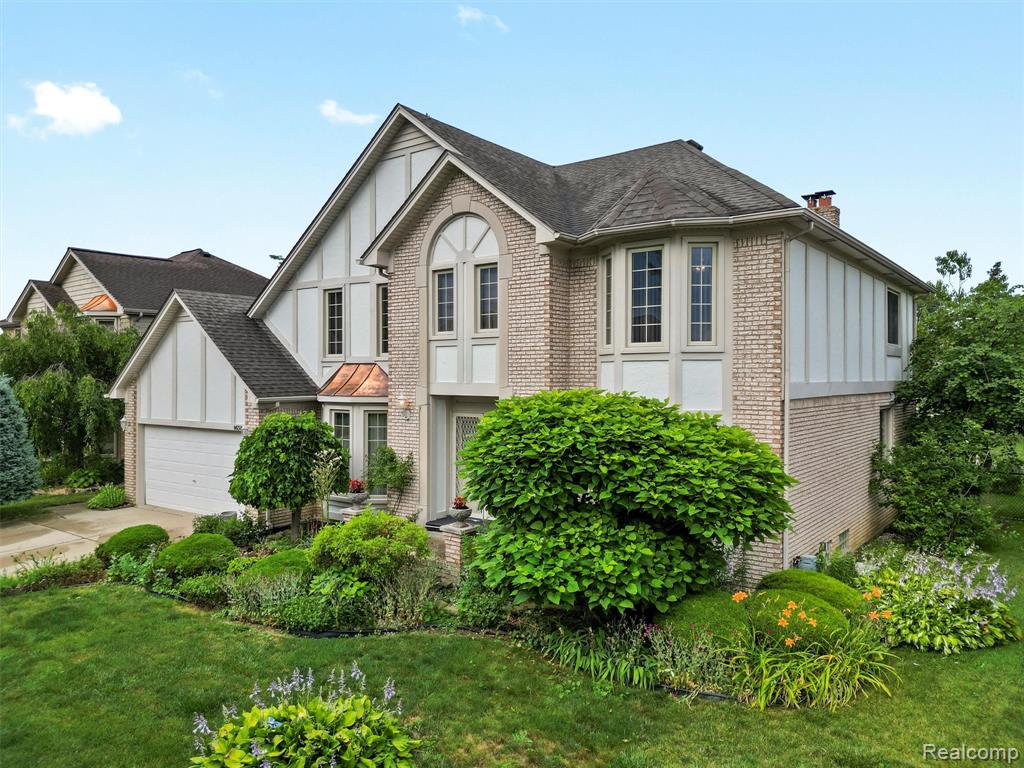 46386 Jackson Drive, Macomb, MI 48044 — Photo 4