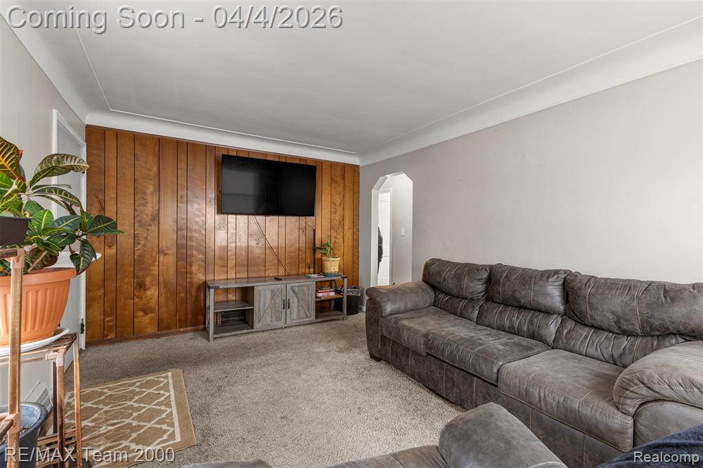 25521 Stanford Street, Dearborn Heights, MI 48125 — Photo 10