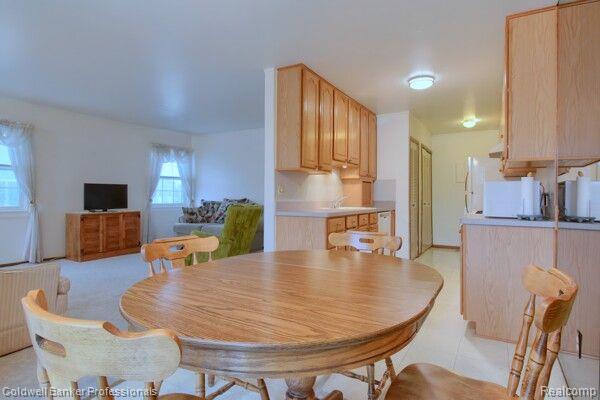 23640 N ROCKLEDGE, Novi, MI — Photo 13