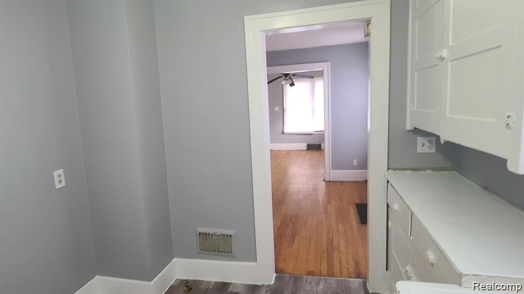 12019 Woodmont Avenue, Detroit, MI 48227 — Photo 4