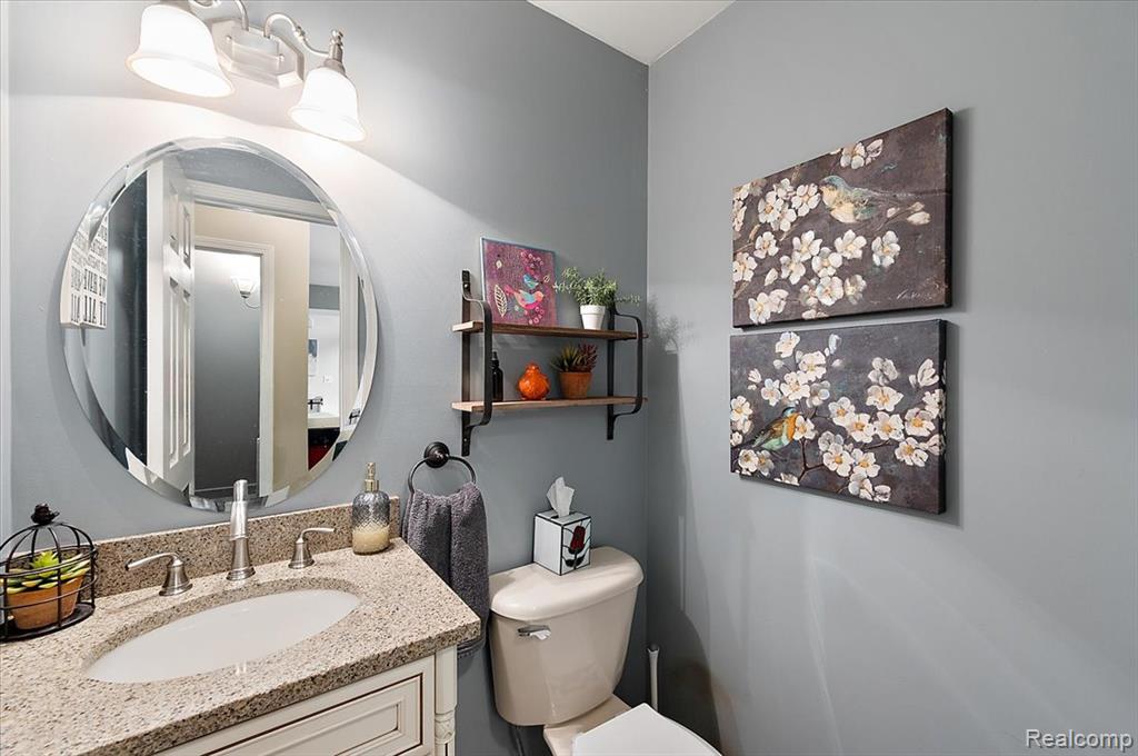 607 Salus Drive, Waterford, MI 48327 — Photo 17