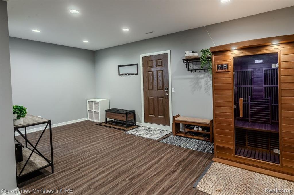 536 ROE Street, Plymouth, MI 48170 — Photo 42