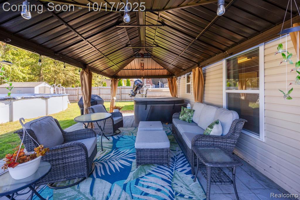 410 Natures Way, Carleton, MI 48117 — Photo 5