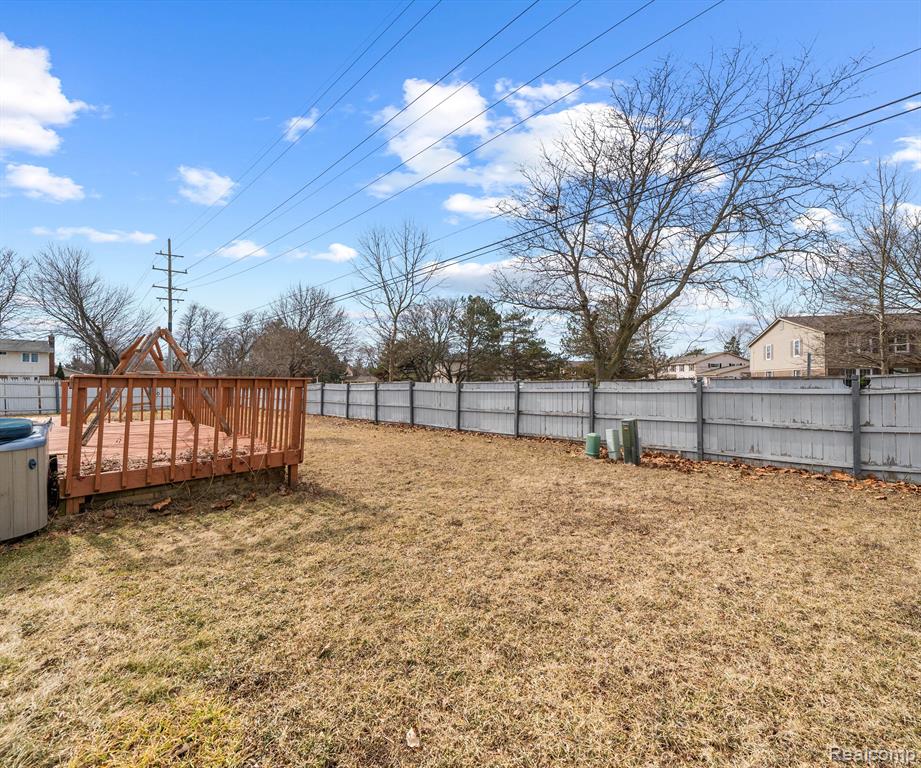 44359 REGIS, Canton, MI 48187 — Photo 54
