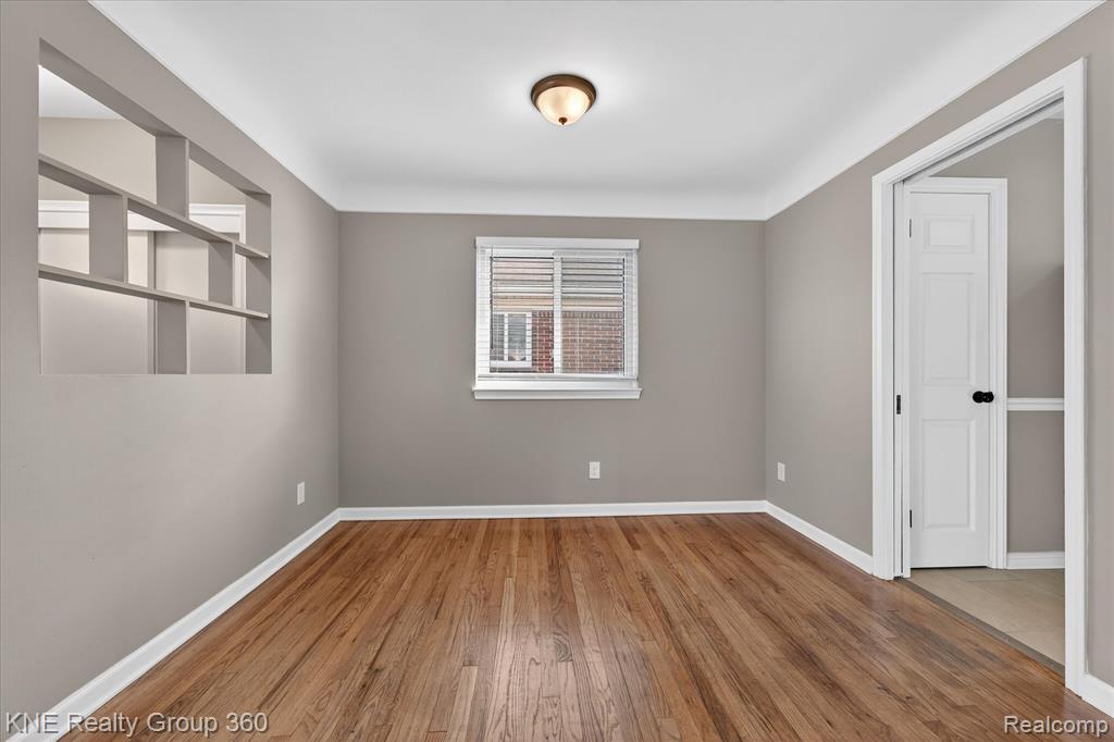 11214 Mae Avenue, Warren, MI 48089 — Photo 14