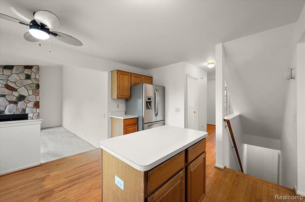 47235 SCARLET Drive S, Novi, MI — Photo 18