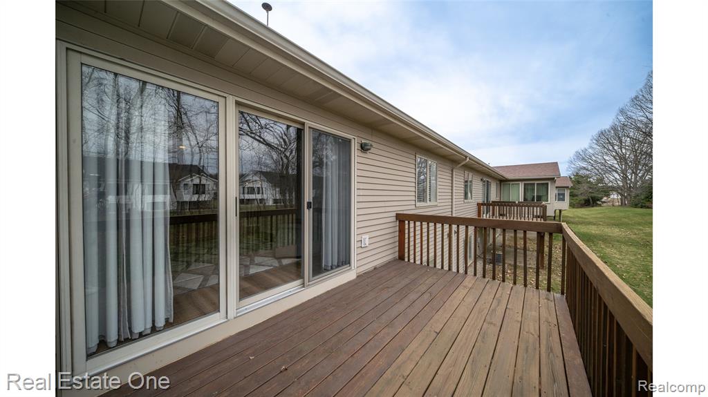 981 Amber View Drive SW, Byron Center, MI 49315 — Photo 4