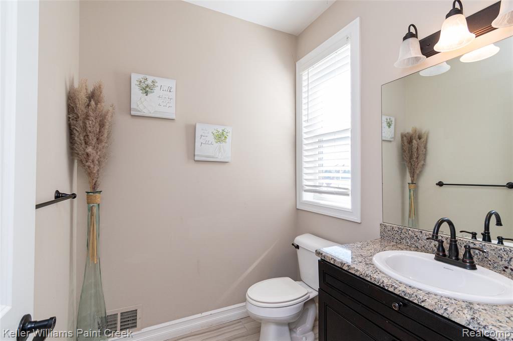 49596 Platte River Drive, Chesterfield, MI 48047 — Photo 26
