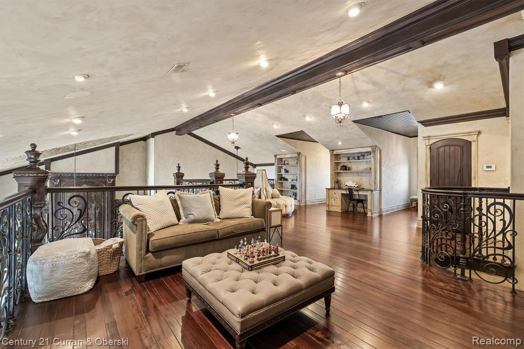 18939 Bella Vista Court, Northville, MI 48168 — Photo 45