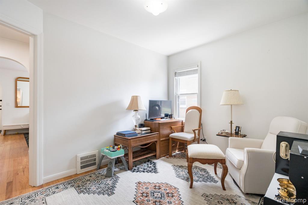 632 S Edison Avenue, Royal Oak, MI 48067 — Photo 15